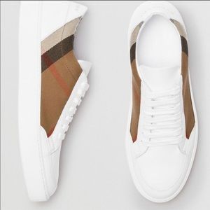 Burberry sneakers